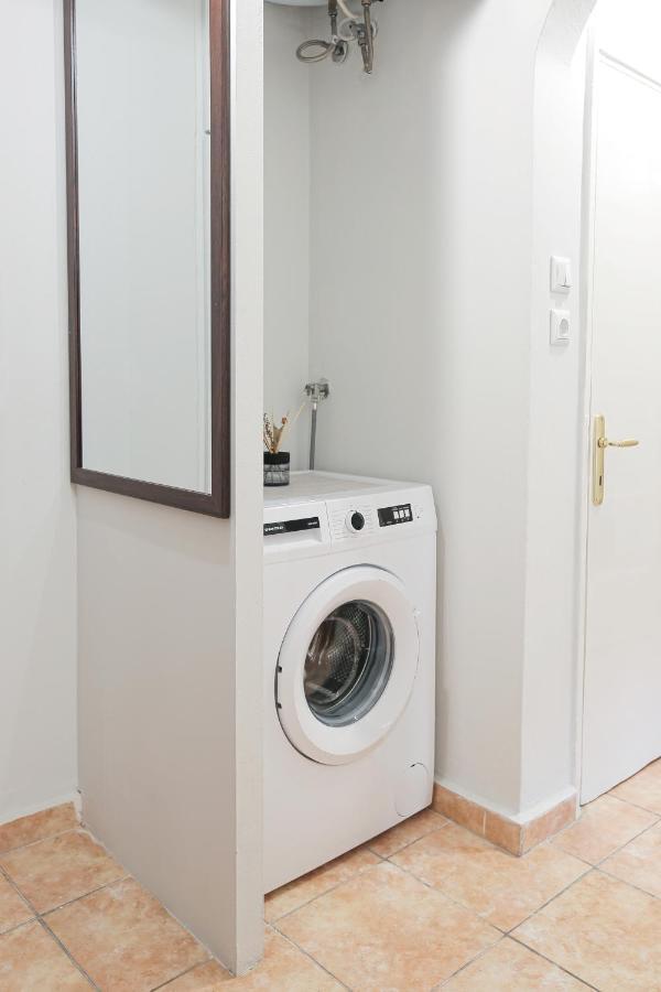 Uranus Apartment เทสซาโลนิกิ ภายนอก รูปภาพ